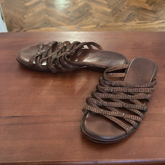 Cole Haan Resort Sandal in Kavalla Espresso - Picture 2 of 4